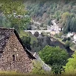 L'oustalou - Entre Lot Et Truyere Διαμέρισμα *