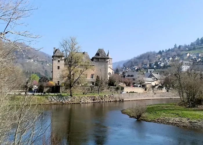 L'oustalou - Entre Lot Et Truyère Entraygues-sur-Truyère