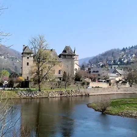 L'oustalou - Entre Lot Et Truyere Entraygues-sur-Truyere