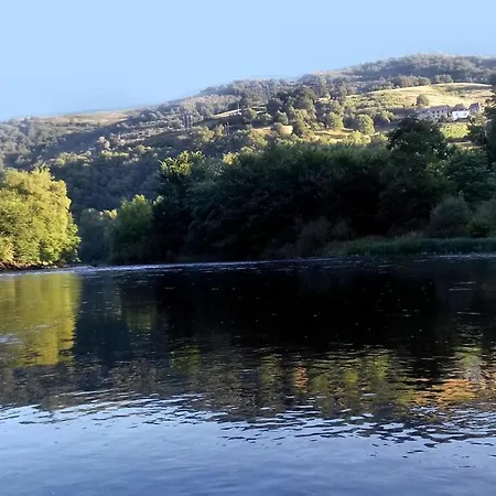 L'oustalou - Entre Lot Et Truyere Entraygues-sur-Truyere