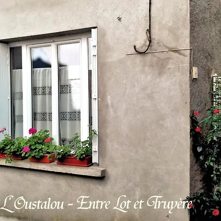L'oustalou - Entre Lot Et Truyere Apartment *